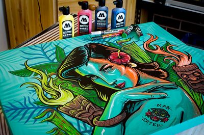Pin up girl painting for Molotow graffiti paints
